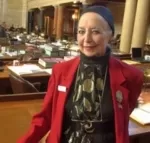 ΗΠΑ: Η γηραιότερη εργαζόμενη αποφάσισε να συνταξιοδοτηθεί στα 102 της 